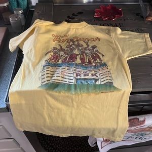 Vintage redskins t shirt size large but fits like a small